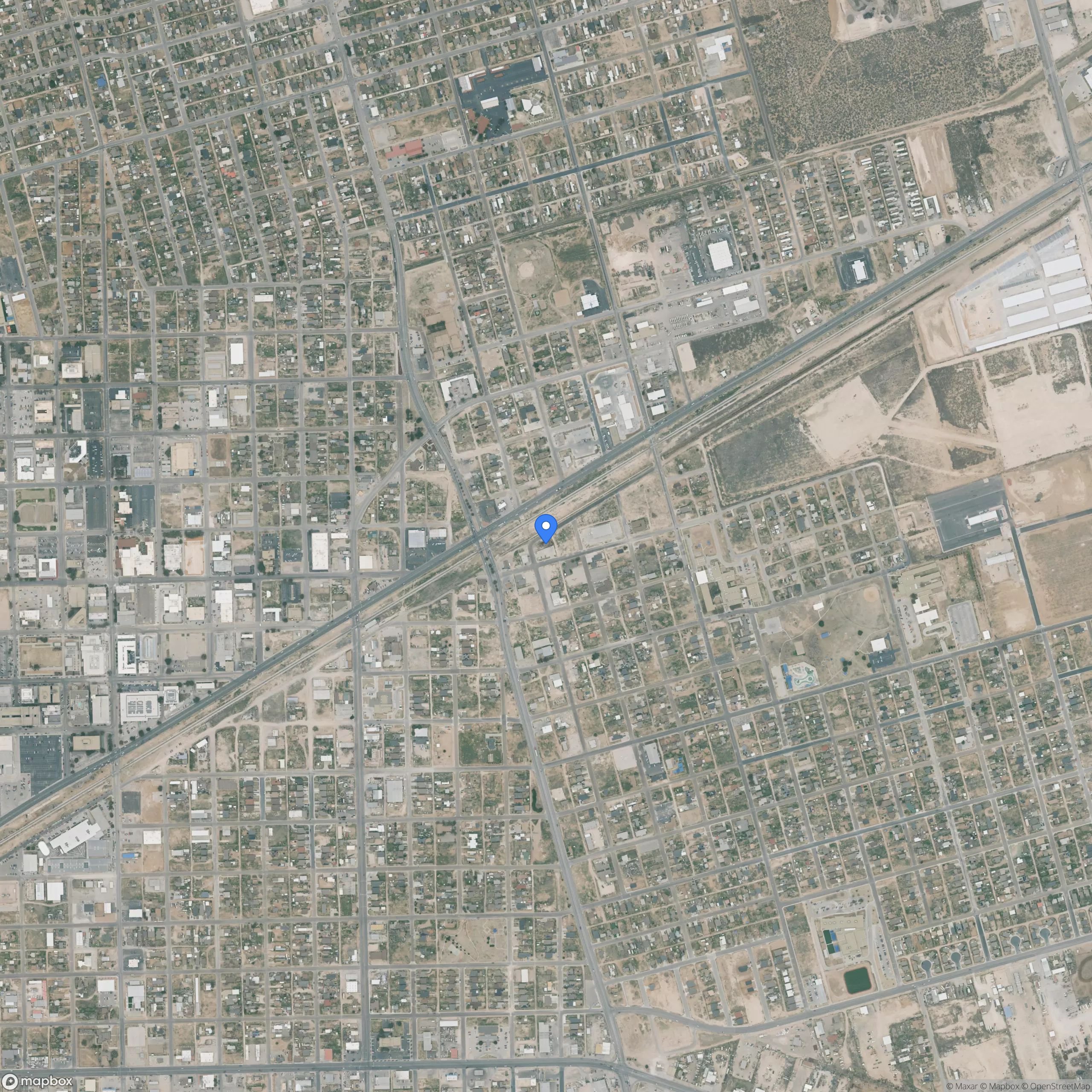 1202 E Industrial